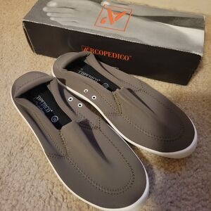 A'rcopedico, Size 39, Green Khaki